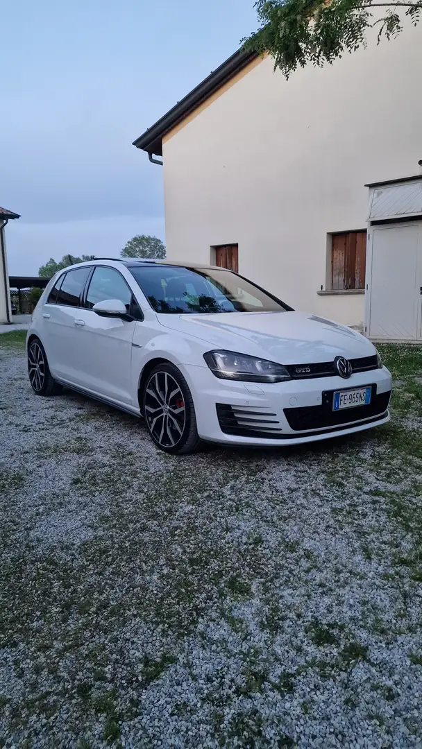 Volkswagen Golf GTD - 2