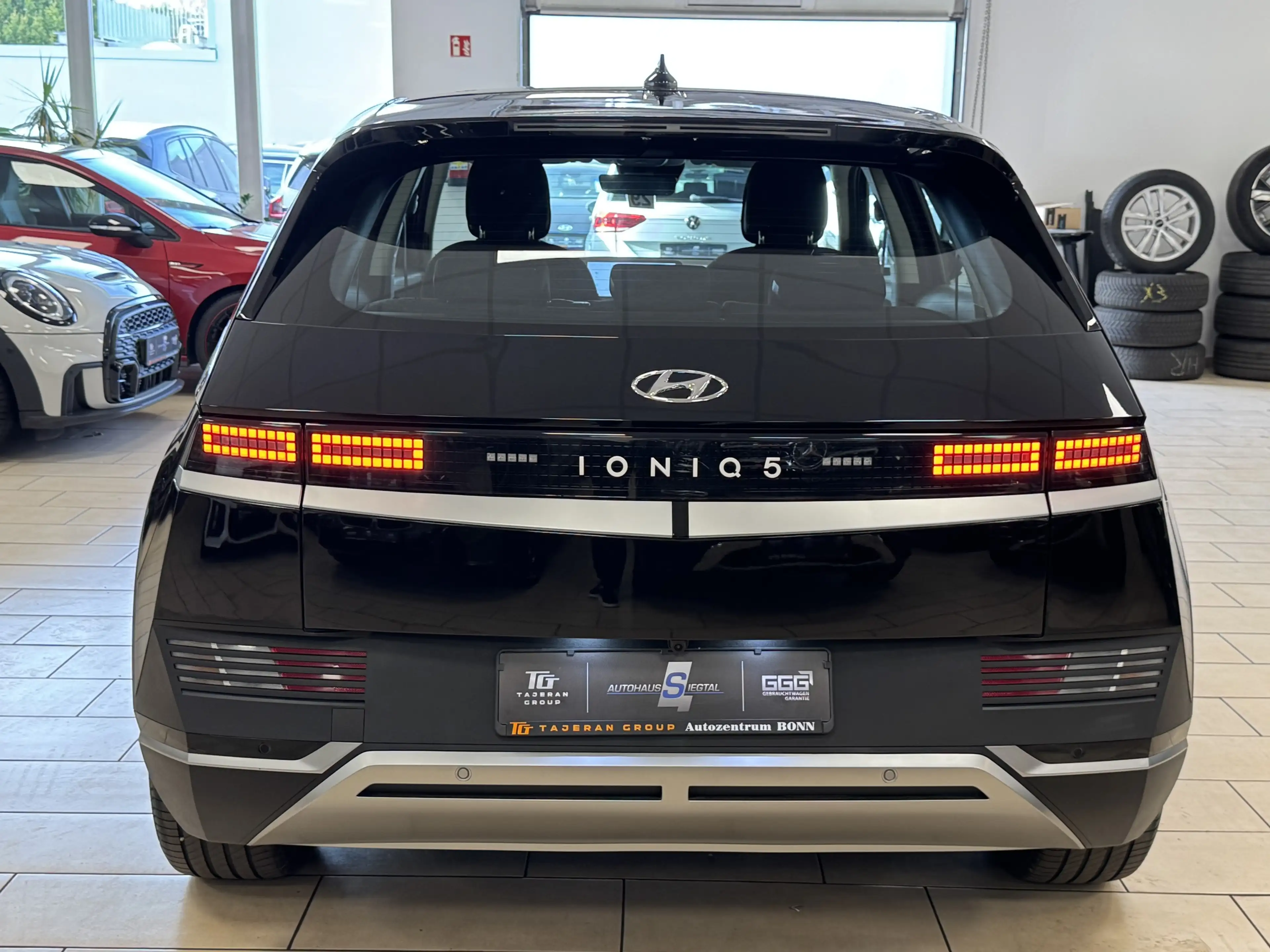 Hyundai IONIQ 5 Pixel-Design*LED*ACC*CarPlay*R-Cam*Navi* — photo 6