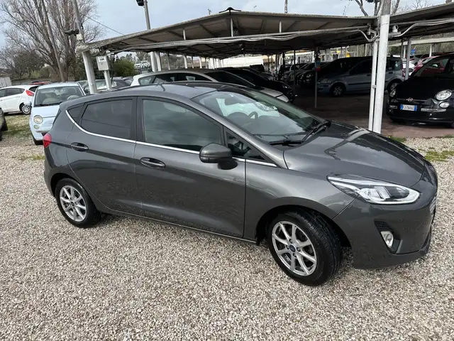 Ford Fiesta Fiesta VII 2017 5p 5p 1.1 Titanium s