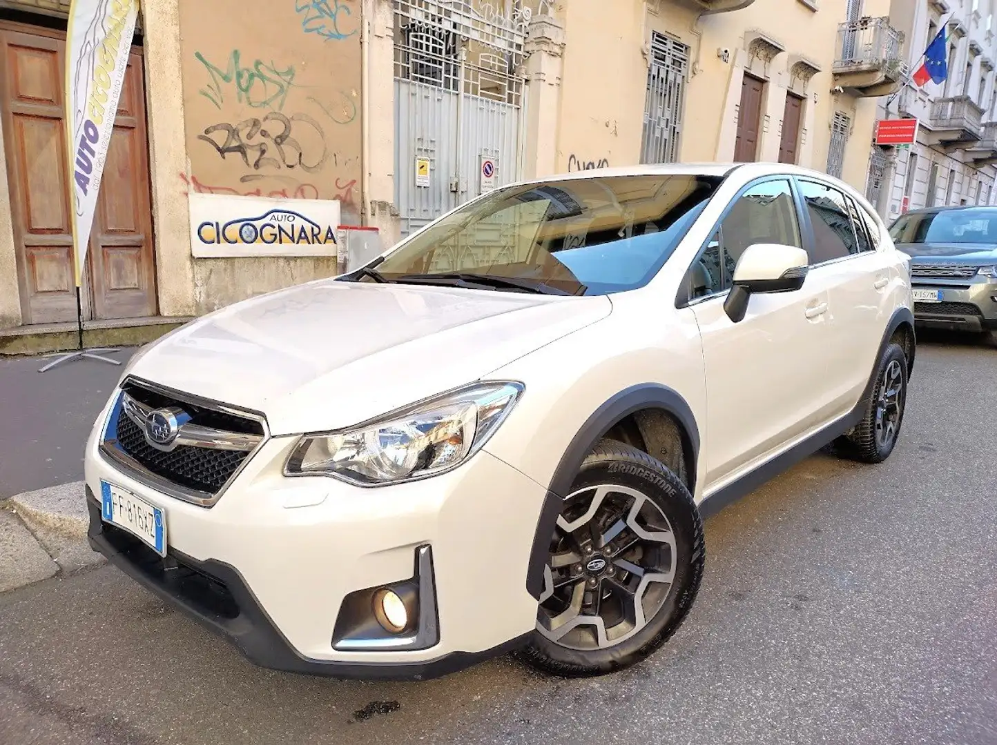 Subaru XV 2.0d 4x4 Style Euro 6 Bílá - 1