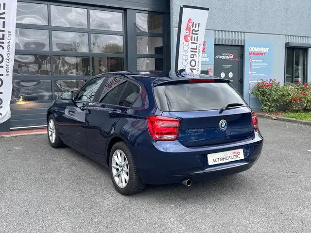 BMW 1 Series view 4