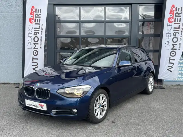 BMW 1 Series view 2