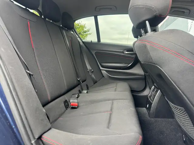 BMW 1 Series view 12