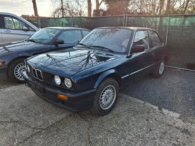 BMW 316 i aus 1. Hand innerhalb der Familie top Zust.