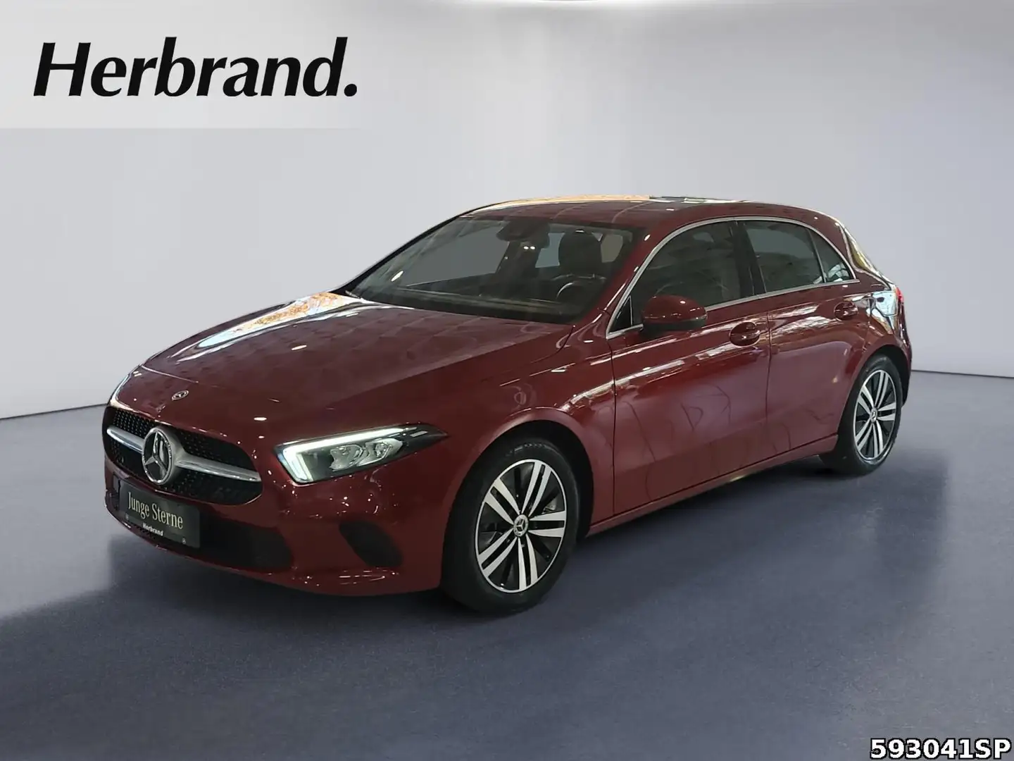 Mercedes-Benz A 200 Progressive Rot - 1