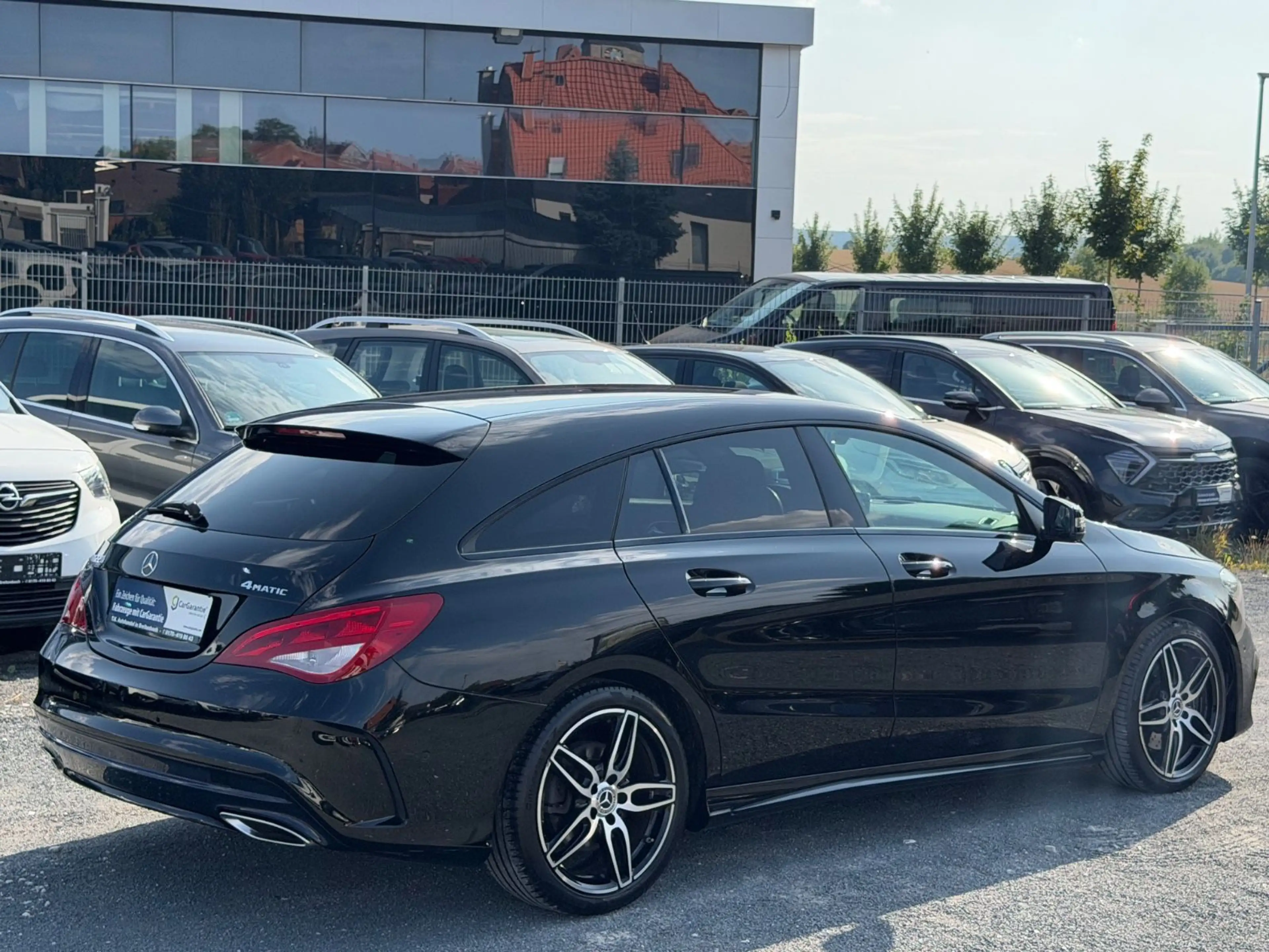 Mercedes-Benz CLA 220 4Matic AMG-Line — photo 5