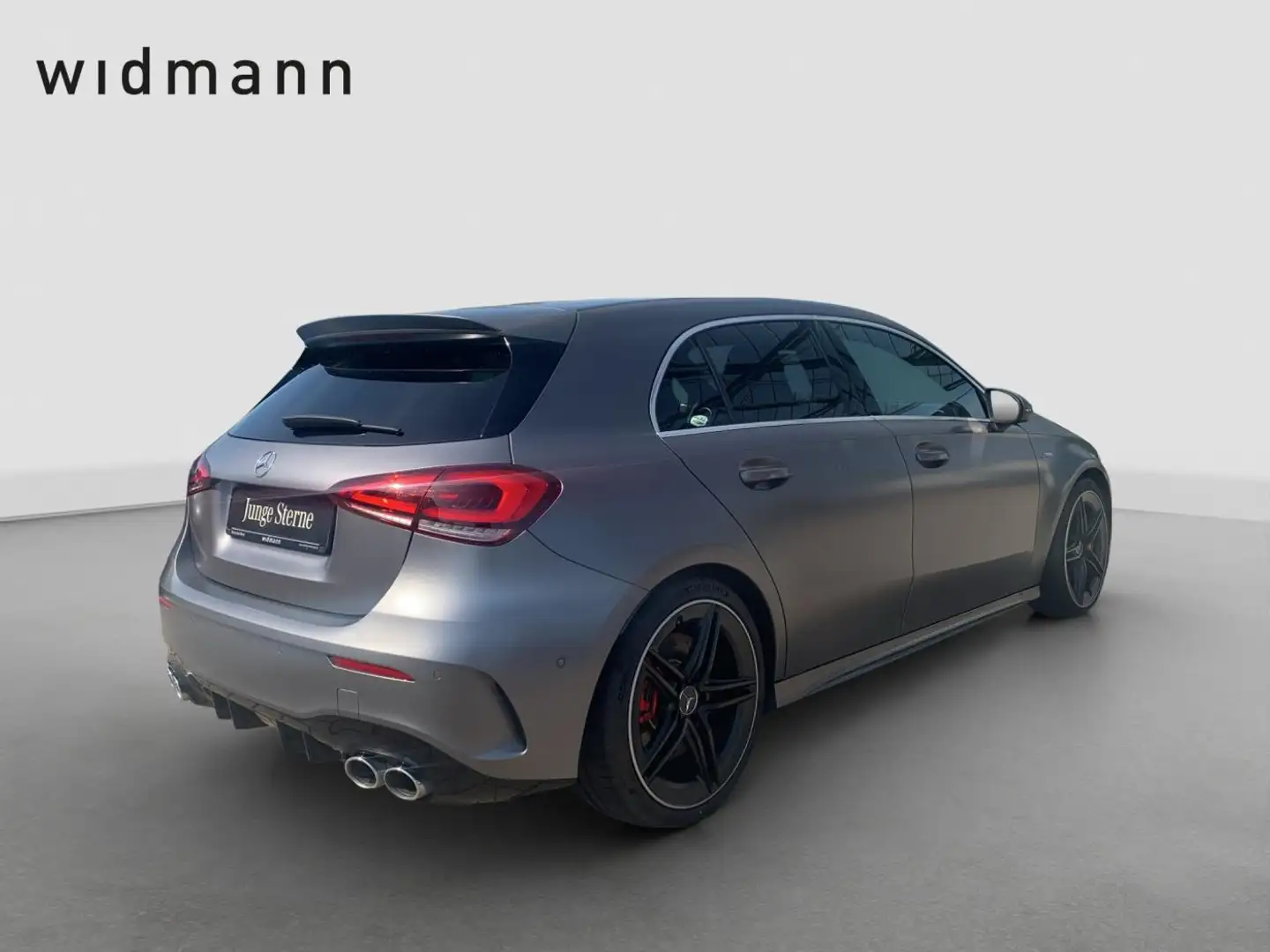 Mercedes-Benz A 45 AMG 4M Multibeam*Pano*DynamicPlus*AMG-Sitze Šedá - 2