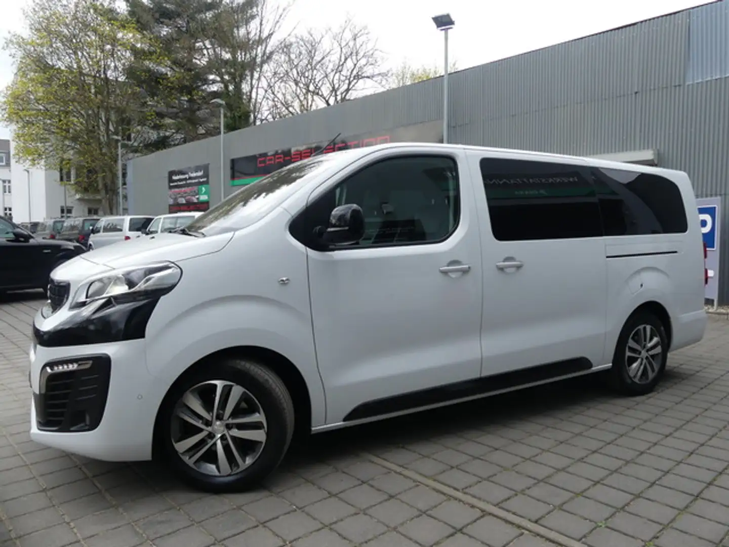 Peugeot Traveller 2.0 HDI  VIP L3 Business AHK/HEADUP/STHZ Blanco - 2