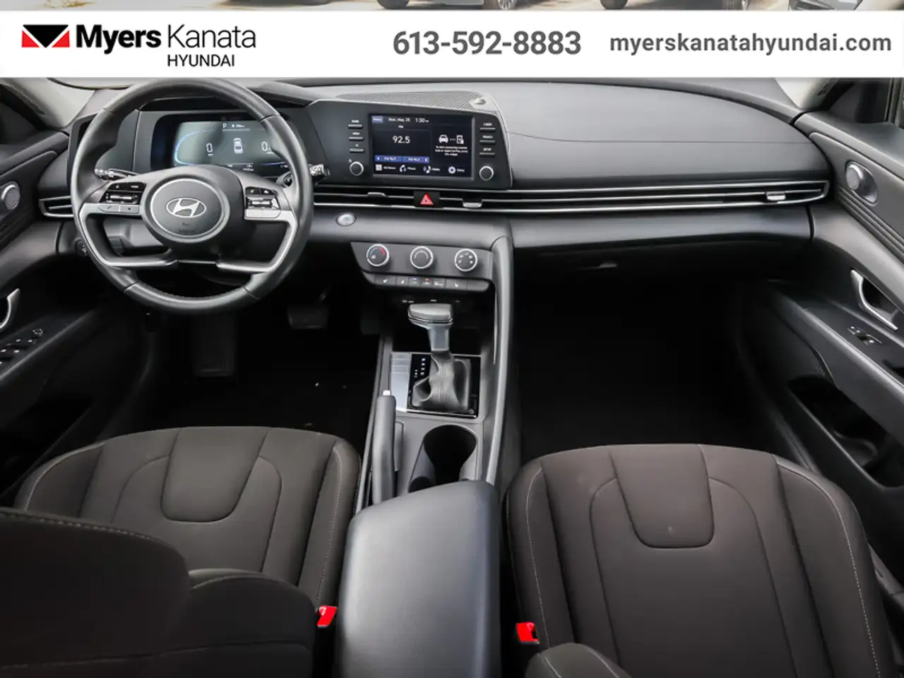 Hyundai ELANTRA снимка Hyundai ELANTRA