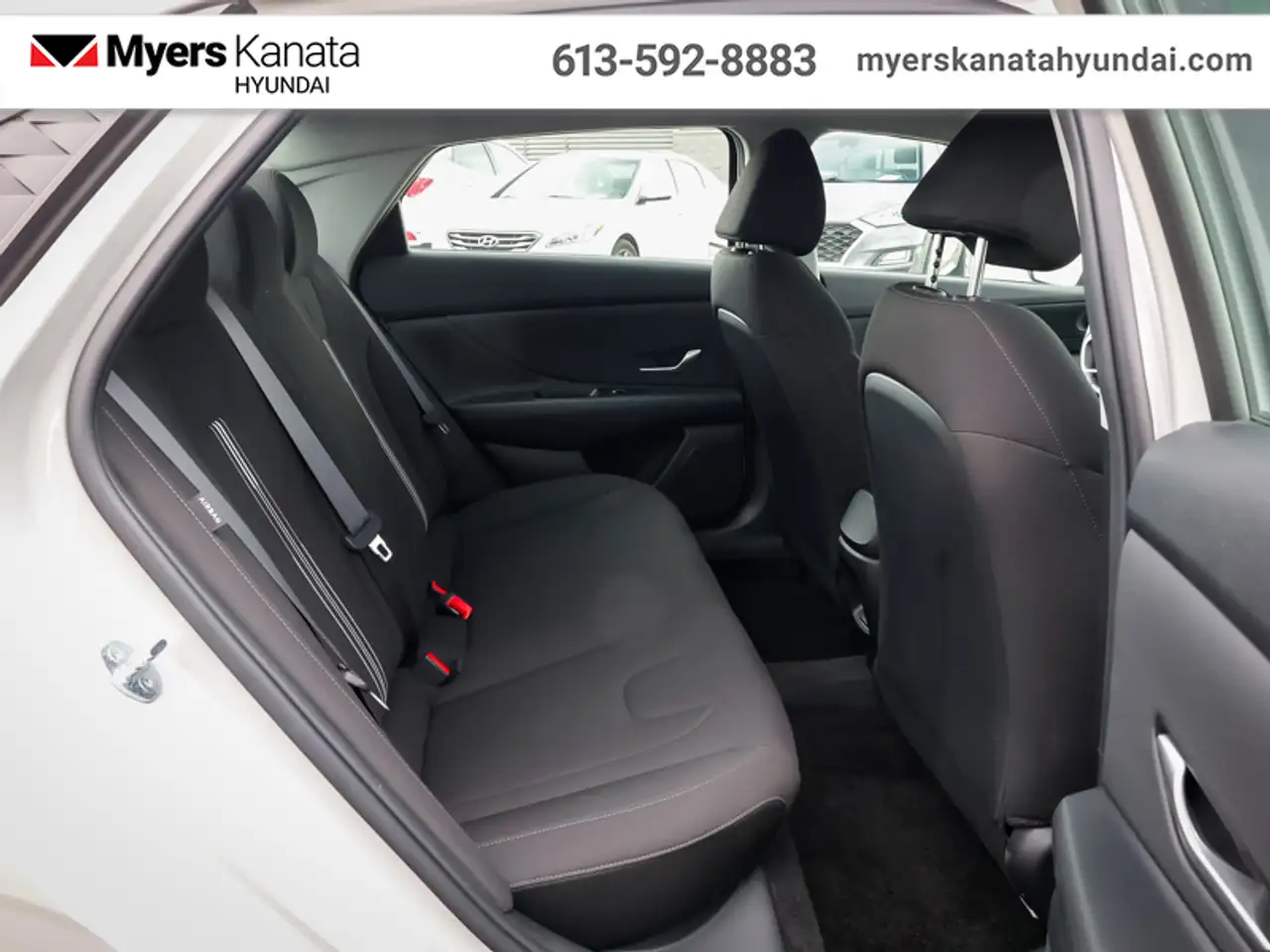Hyundai ELANTRA снимка Hyundai ELANTRA