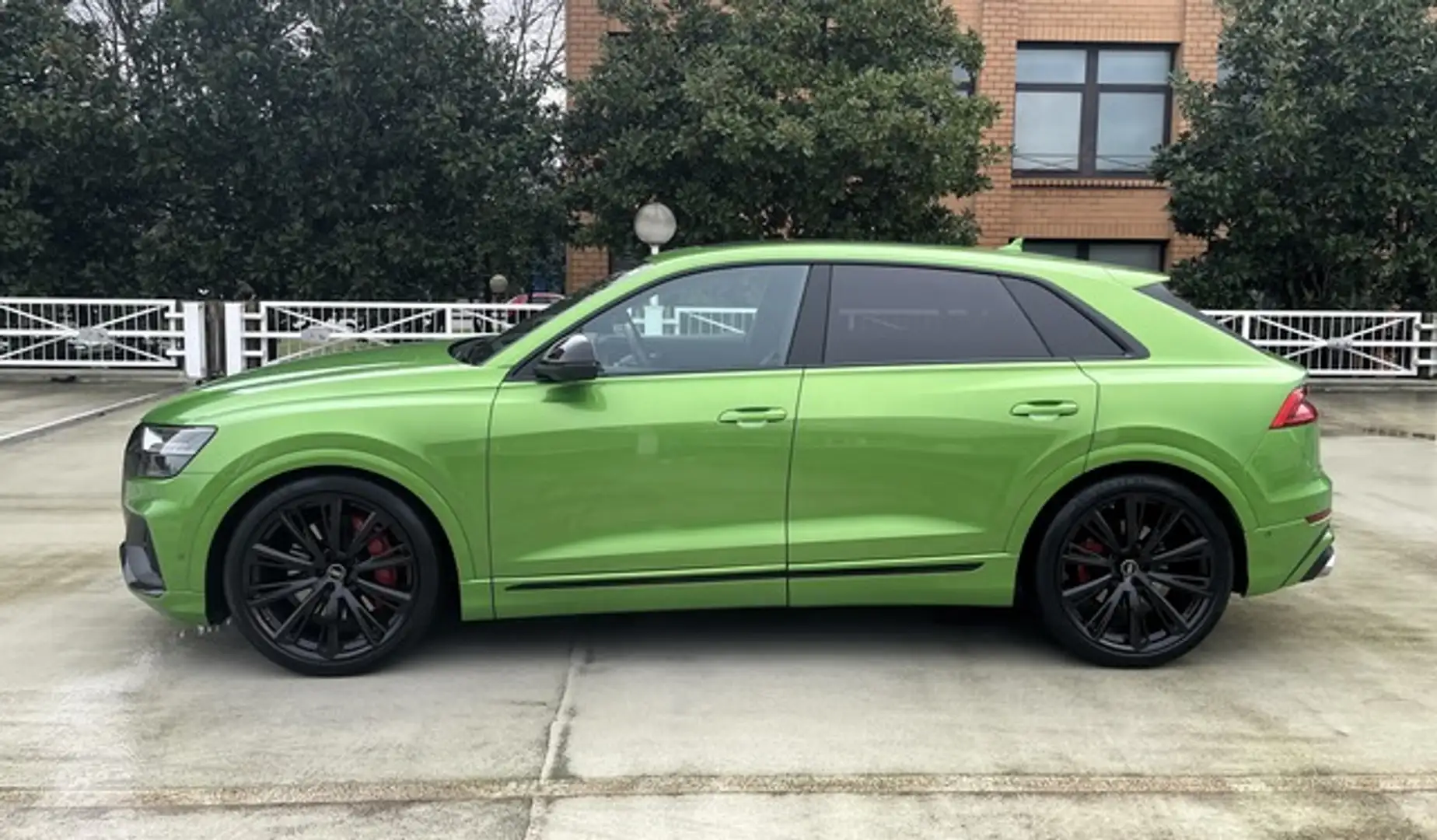 Audi SQ8 4.0 TFSI V8 quattro NP:143T¤ Vert - 2