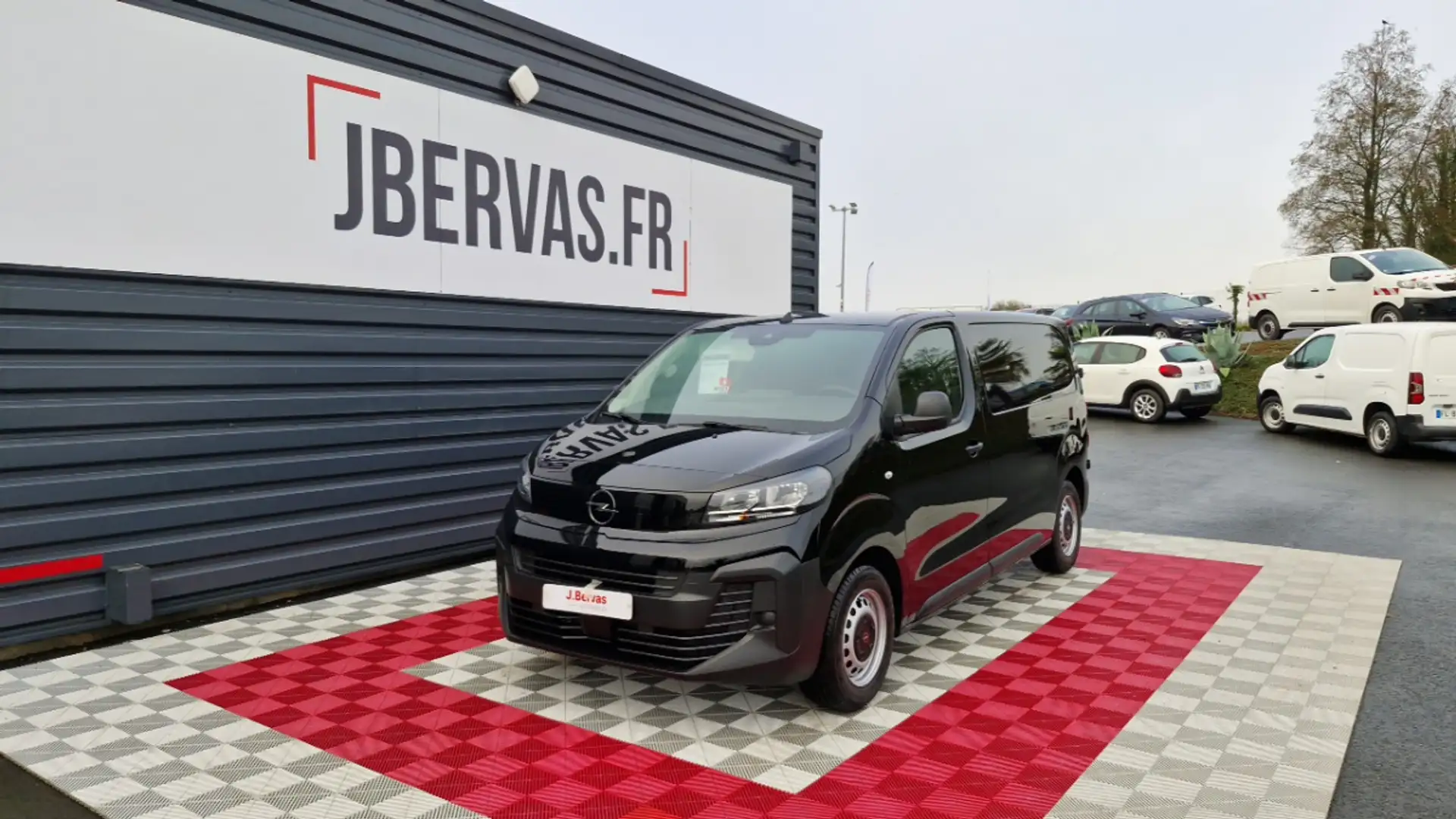 Opel Vivaro m bluehdi 180 ss eat8 Noir - 1