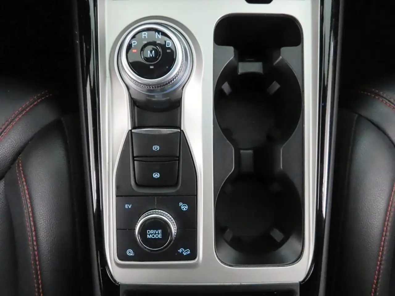 Ford Explorer 3.0 Plug-in Hybrid 4x4 ST-Line iACC+LED, миниатюра 27