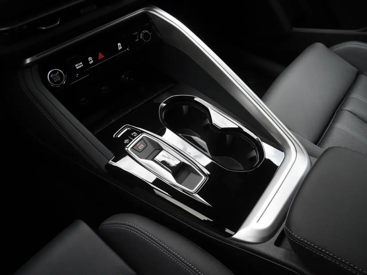 Audi Q5 photo Audi Q5