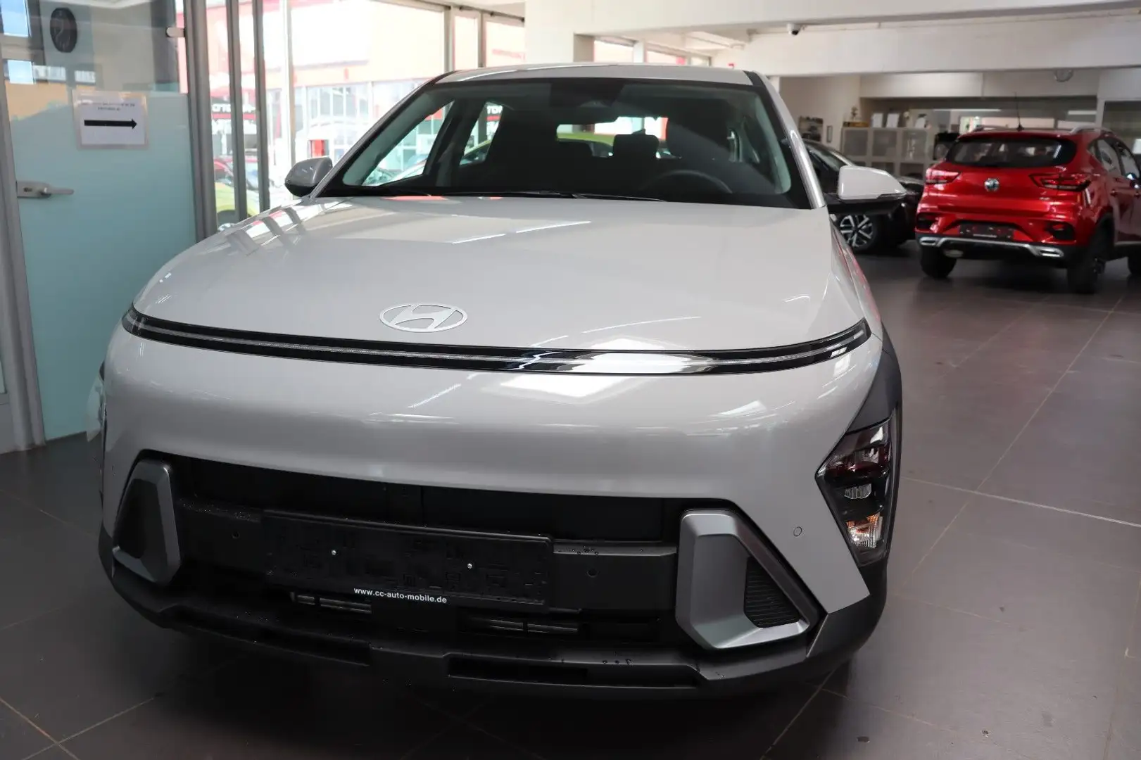 Hyundai KONA 1.0 T-Gdi LED,S.key,R.Cam,Navi,Tempo SOFORT Grau - 2
