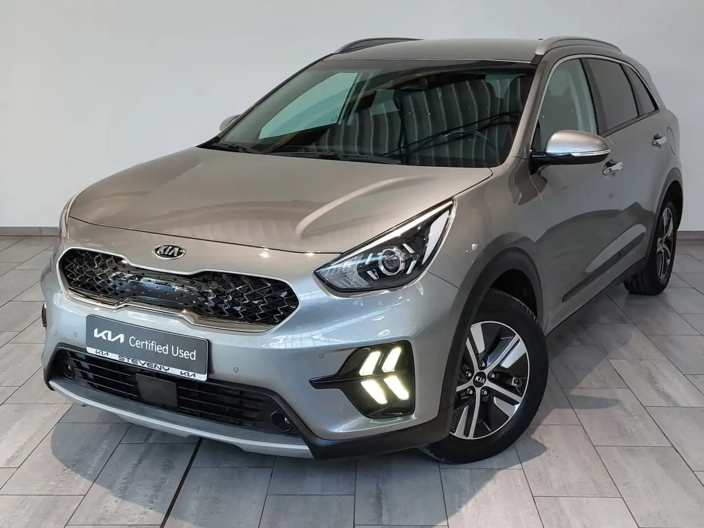 Kia Niro MORE 1.6 GDi 105CV HEV DCT*GPS*CRUISE ADAPTATIF* Gris - 1