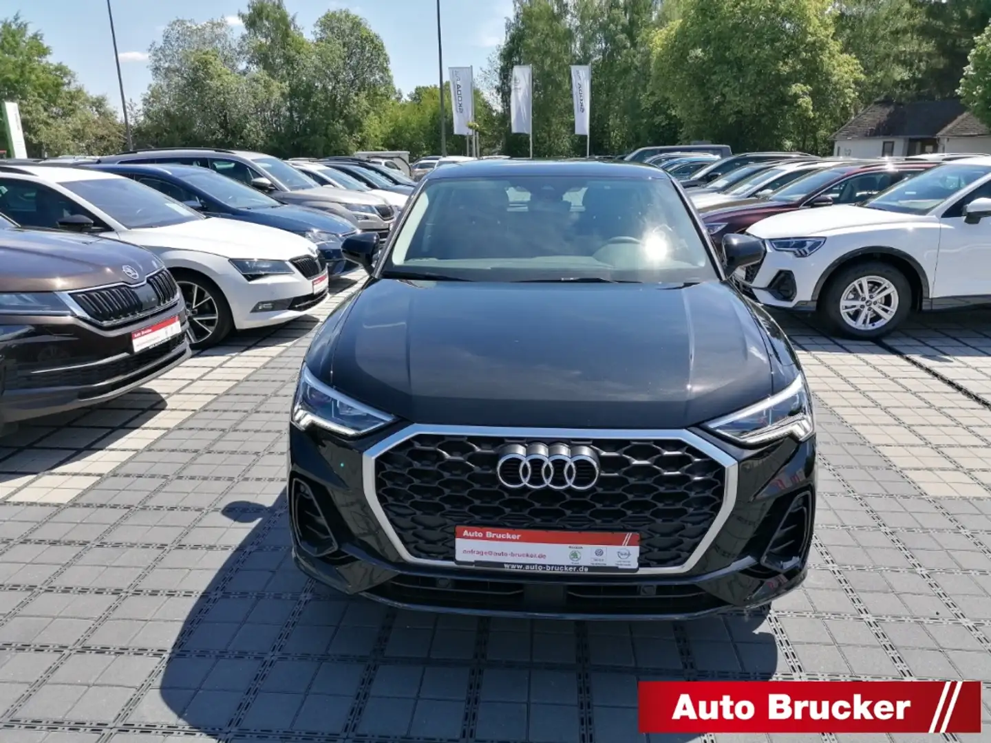 Audi Q3 Sportback 35 TFSI 1.5 Navi LED Alu FSE Schwarz - 2