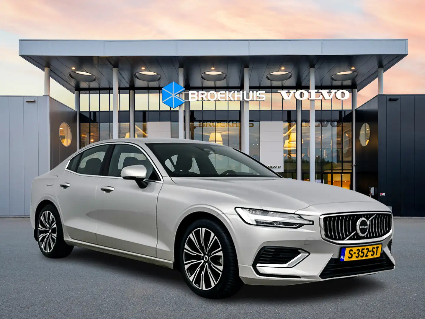 Volvo S60 T8 Recharge Plus Bright | 18" | Elektr. verst. Spo Grijs - 2