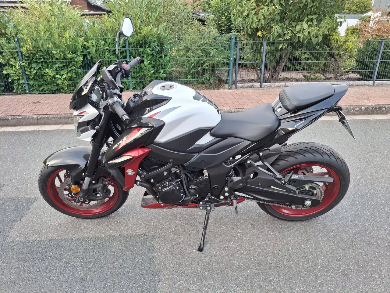 Suzuki GSX-S 750