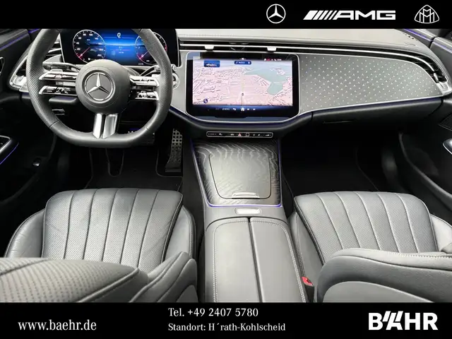 Mercedes-Benz E-Class view 4