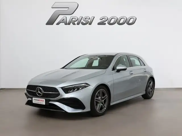 Mercedes-Benz A 180 Automatic AMG Line *PROMO PARISI GROUP*