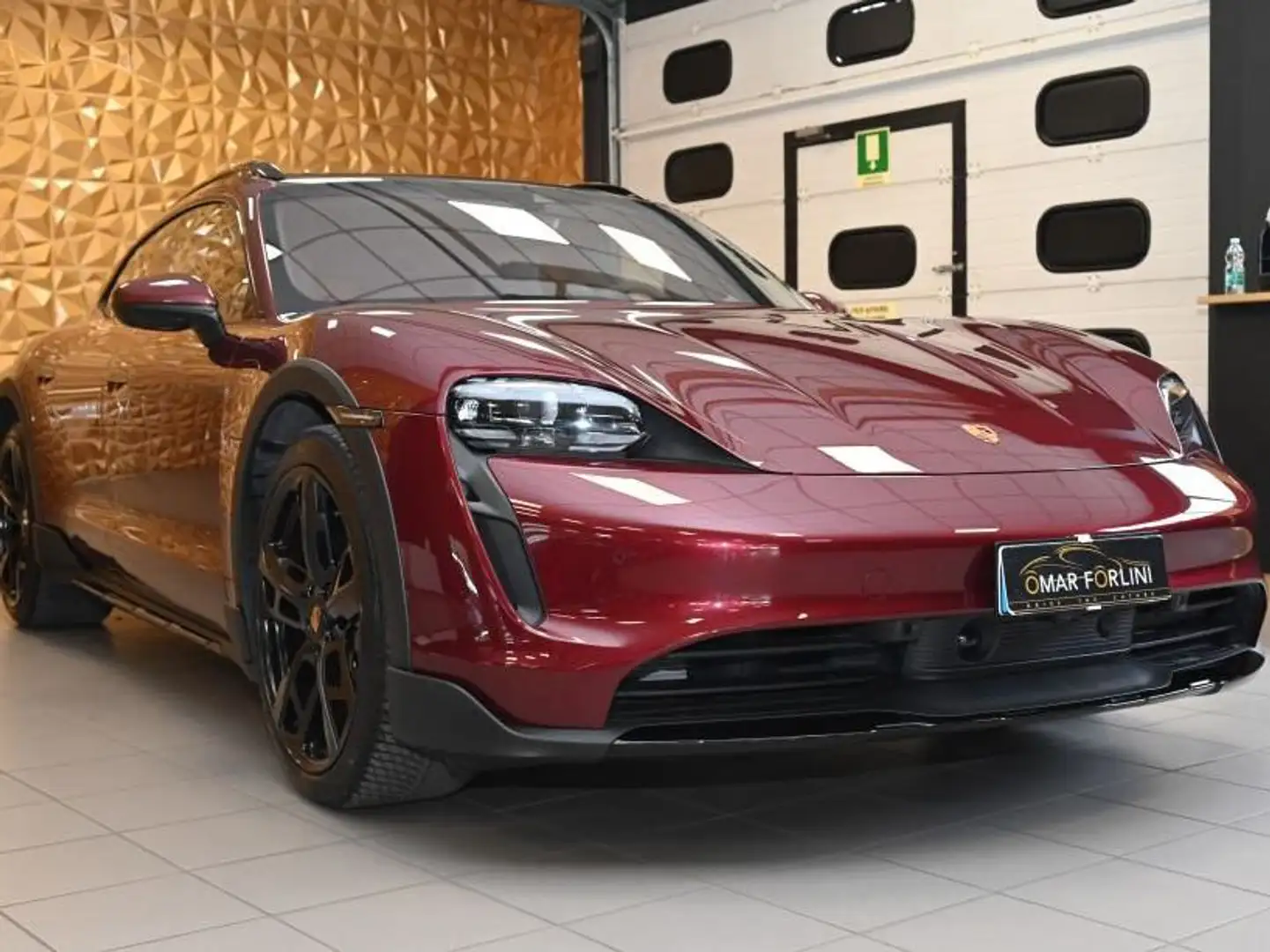Porsche Taycan 4S SPORT TURISMO CHRONO PTV TETT. OFFROAD STRAFULL Rosso - 2