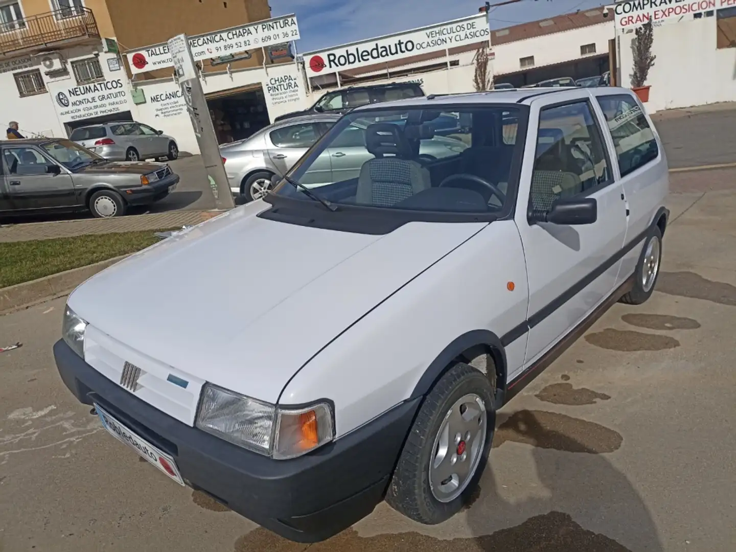 Fiat Uno Turbo i.e. Bílá - 2