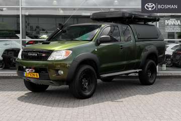 2.5 D-4D SX Xtra Cab