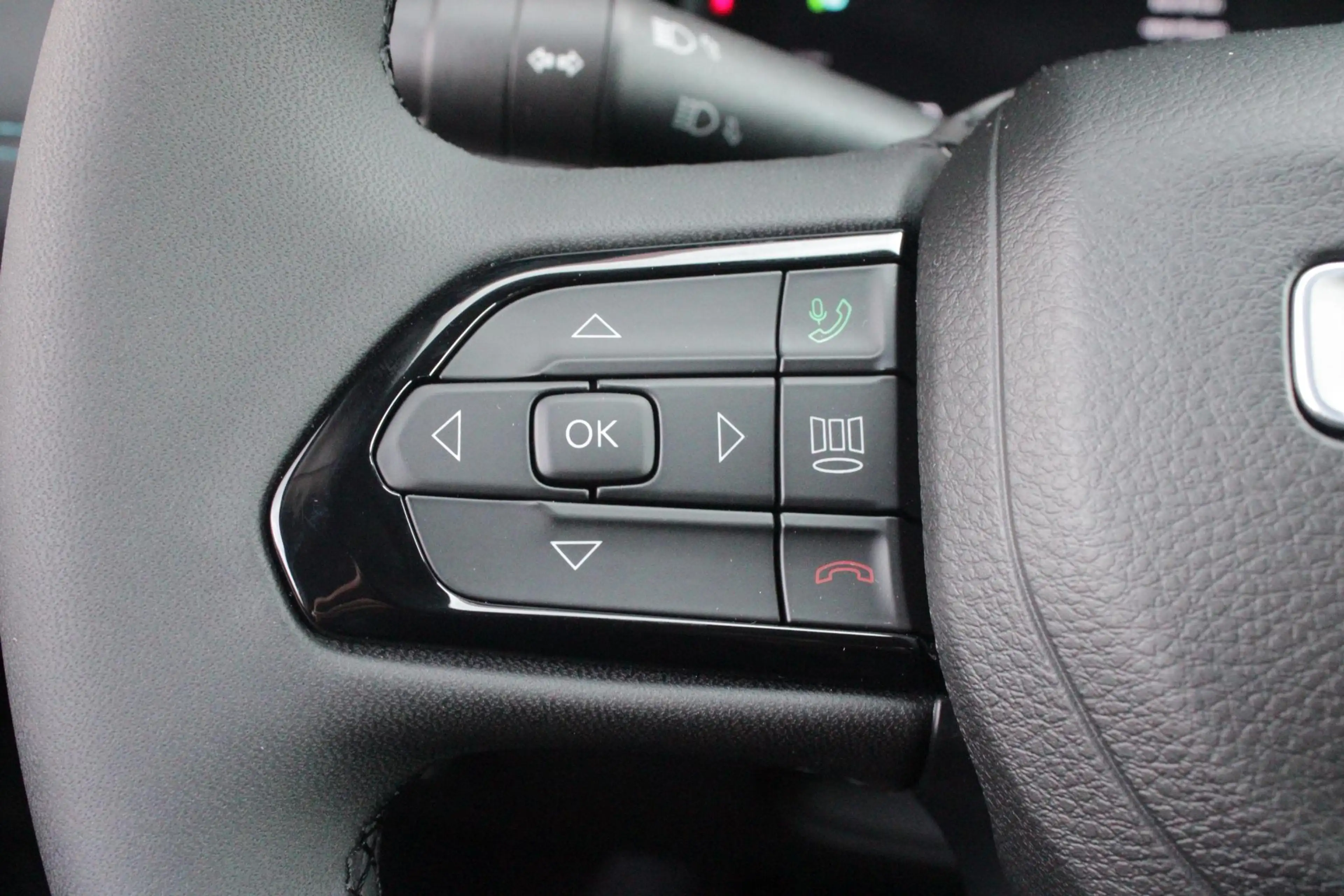 Jeep Compass 4xe 240PK Plug-in Hybrid ELECTRIC UPLAND | LAGE KM — photo 22