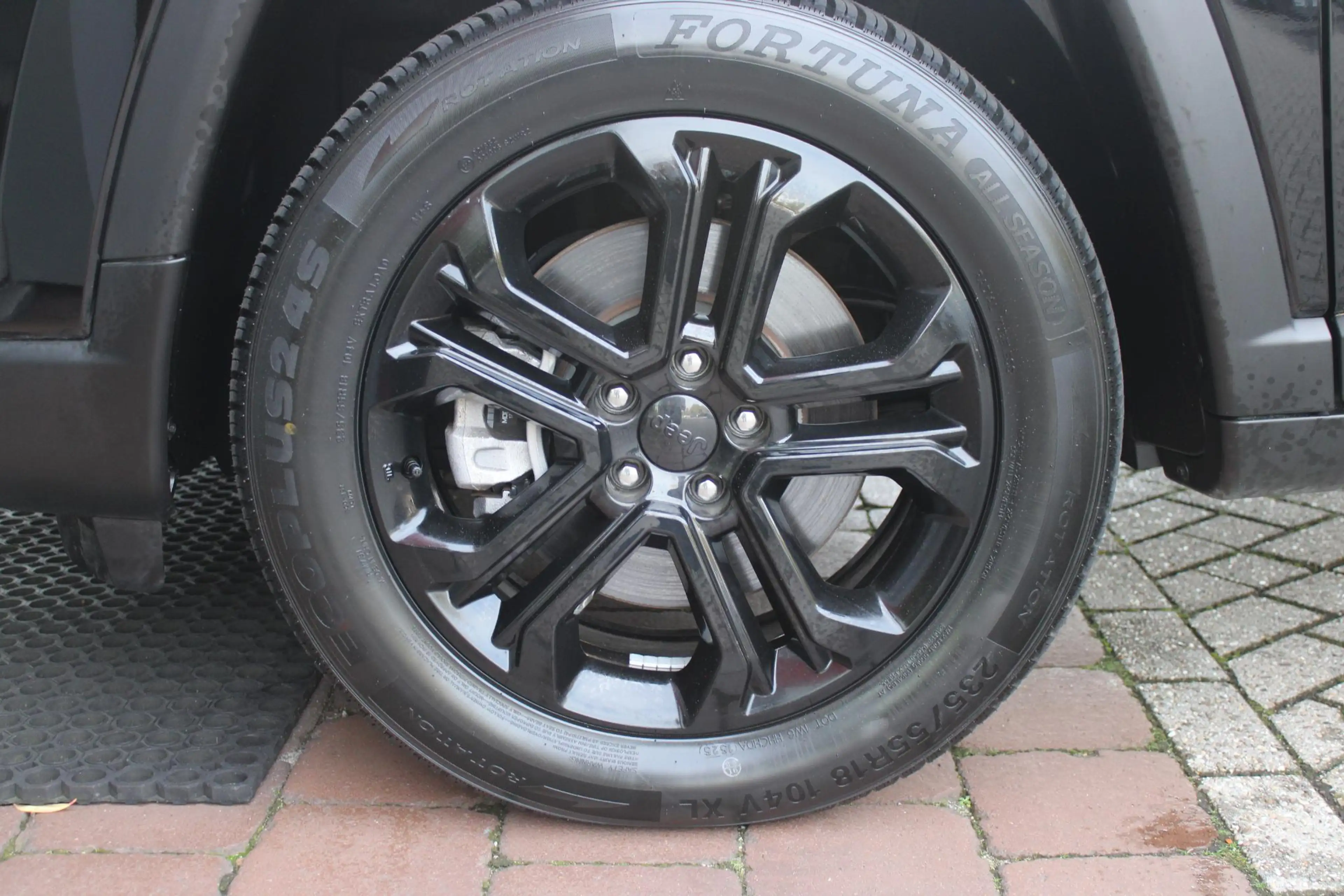 Jeep Compass 4xe 240PK Plug-in Hybrid ELECTRIC UPLAND | LAGE KM — photo 11