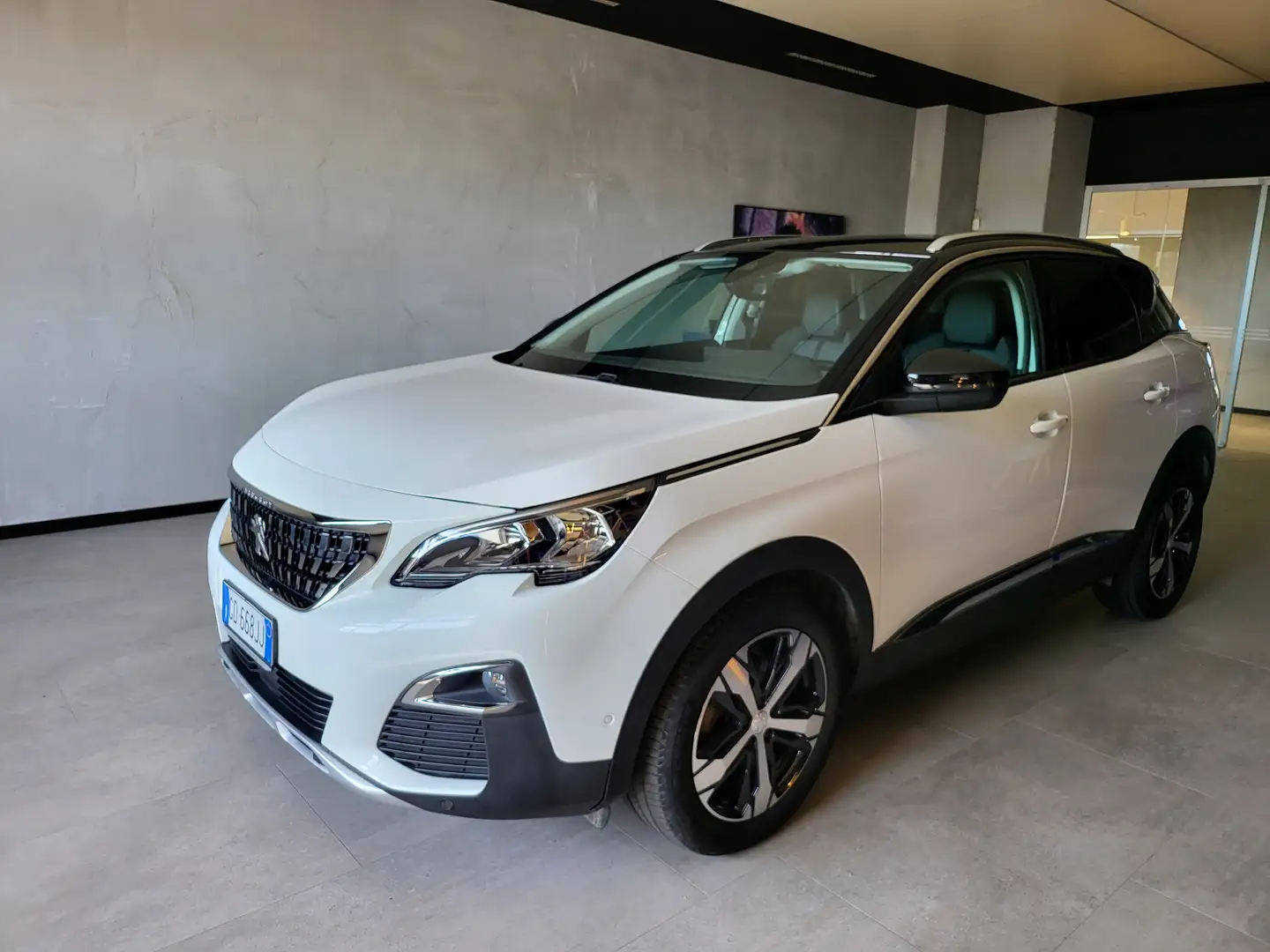 Peugeot 3008 1.5 BlueHDi Crossway Bianco - 1