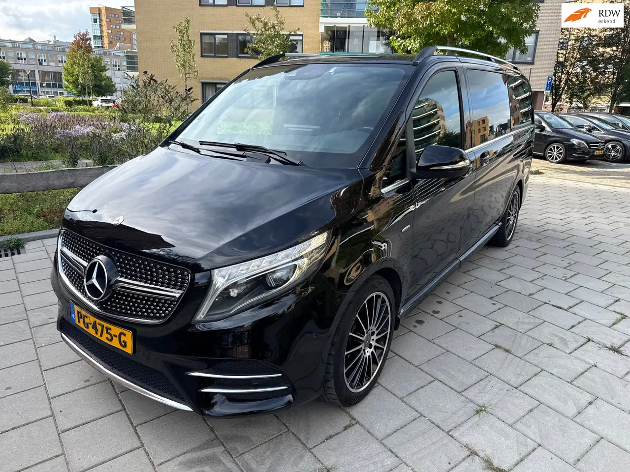 Mercedes-Benz V 250