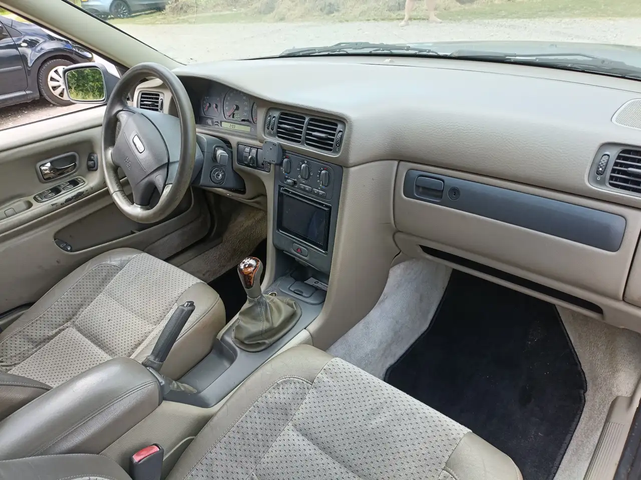 Volvo S70 2.5, foto 6