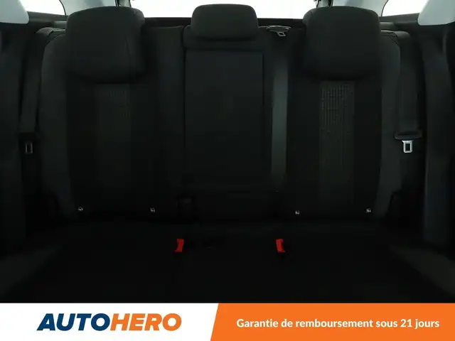 Peugeot 3008 view 17