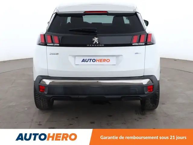 Peugeot 3008 view 5