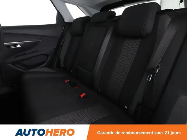 Peugeot 3008 view 16