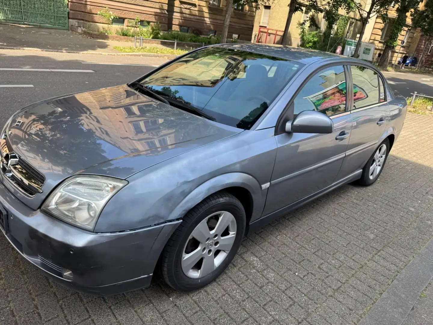 Opel Vectra 1.8 16V Elegance , Klima , AHK siva - 1