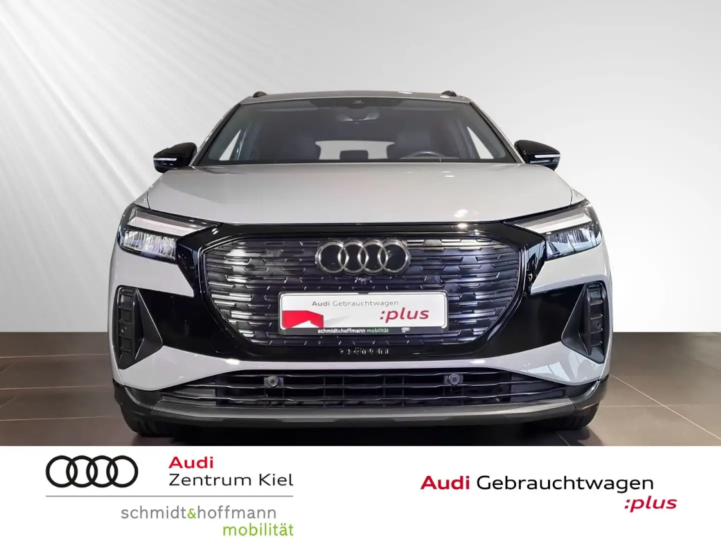 Audi Q4 e-tron ACC RFK PDC Sitzhz LED Klima Rückfahrkamera Szürke - 2