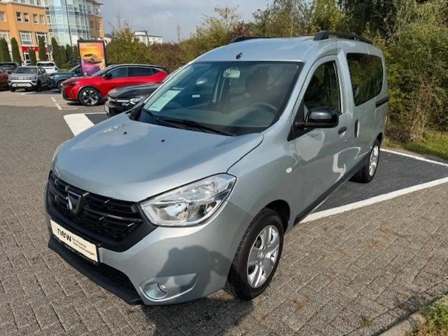 Dacia Dokker Comfort 1,3TCe 100 Argent - 1