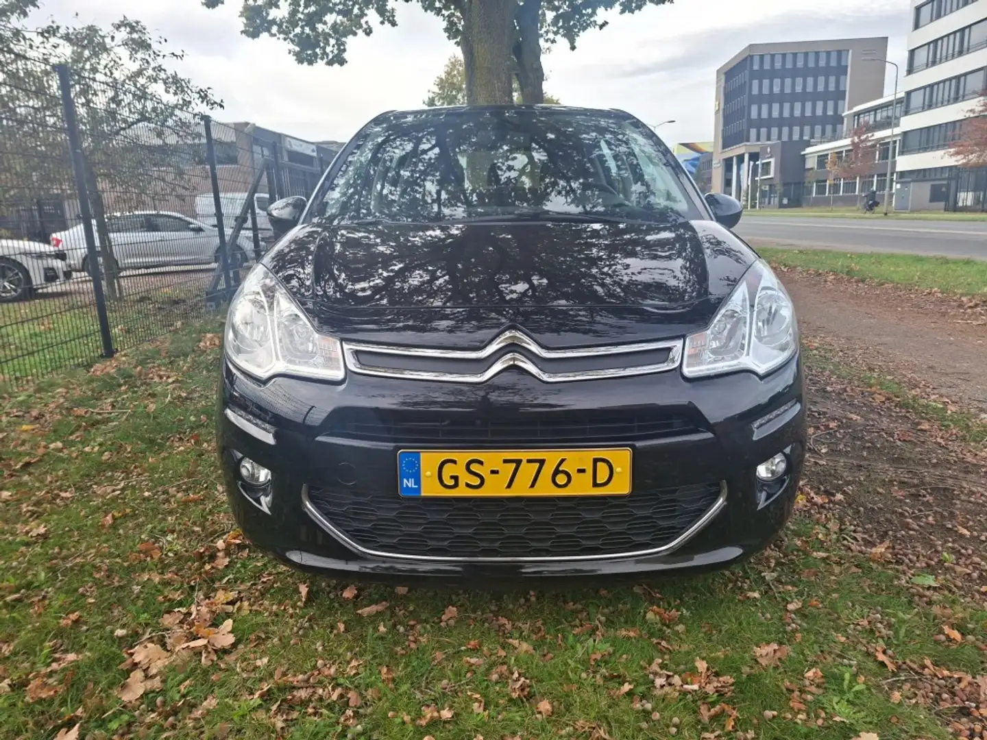 Citroen C3 PureTech 68 Zwart - 2