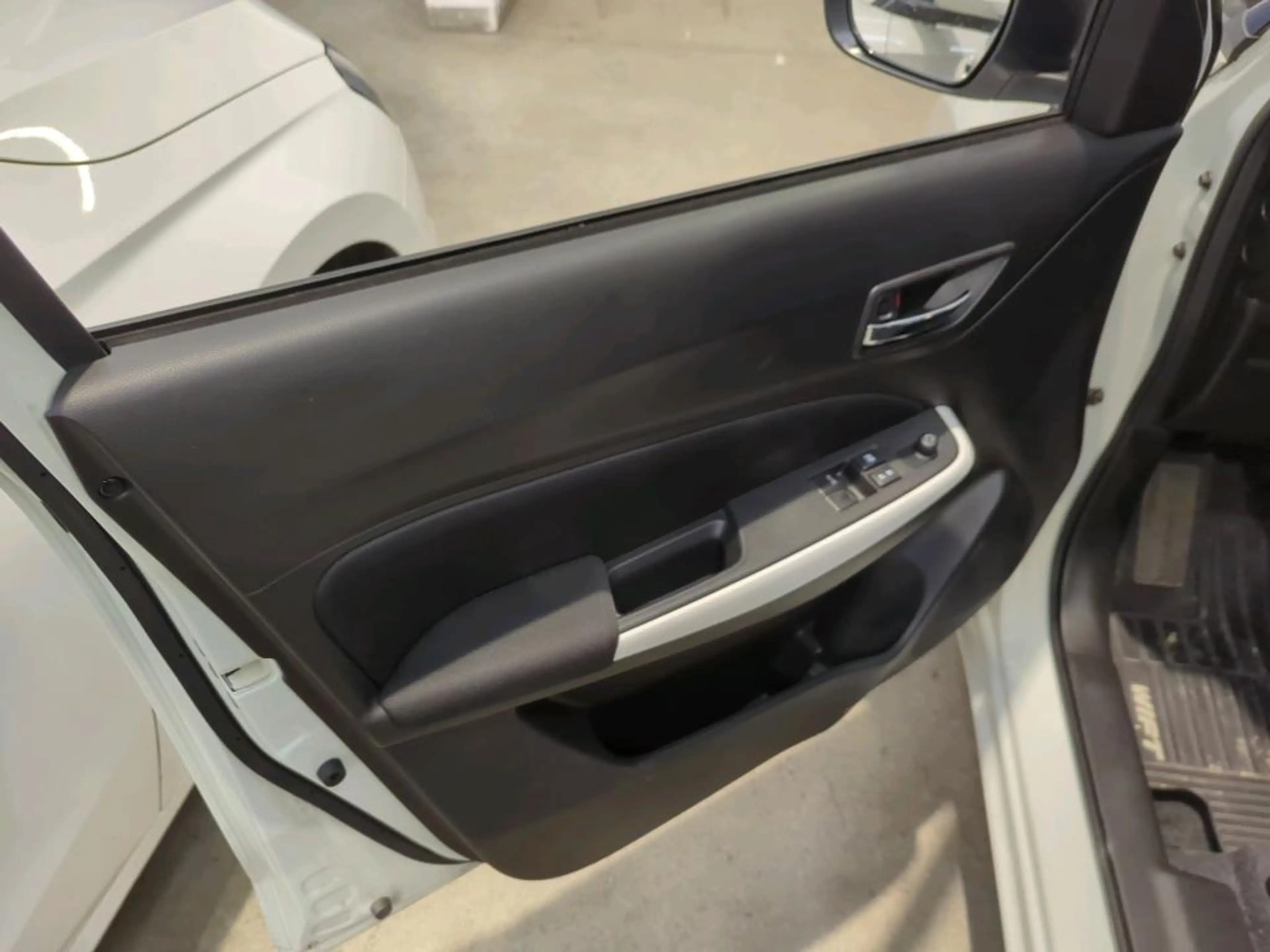 Suzuki Swift 1.2 Dualjet 4 Zylinder clear * LED, ACC, usw...* — photo 11