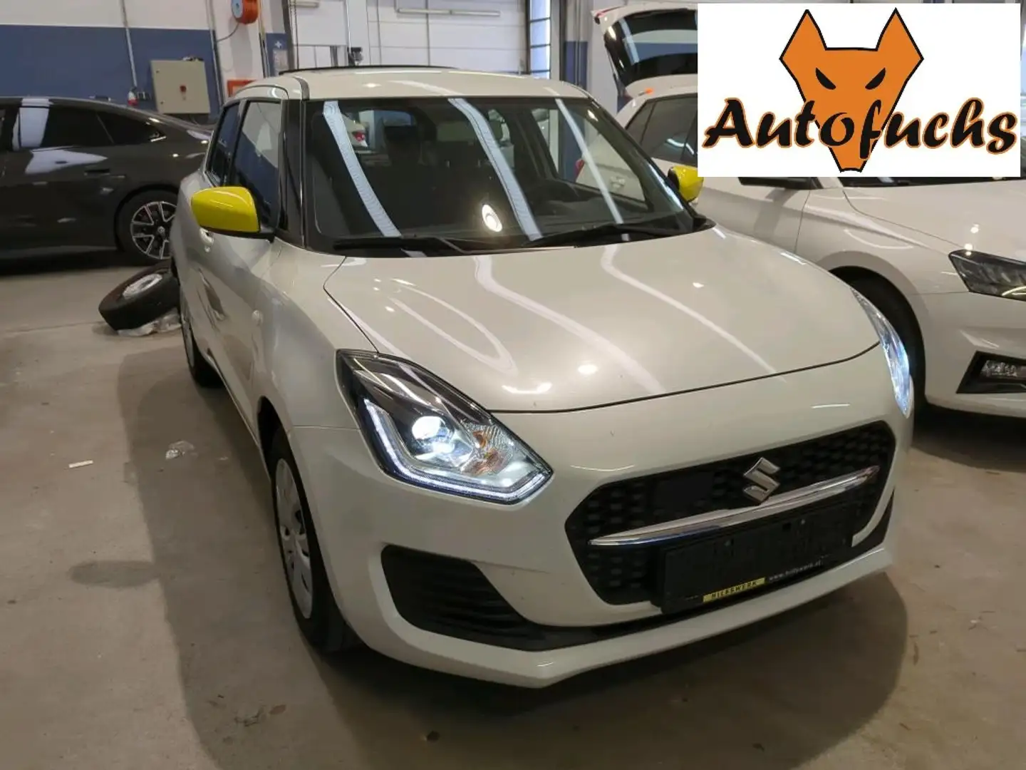 Suzuki Swift 1.2 Dualjet 4 Zylinder clear * LED, ACC, usw...* Weiß - 1
