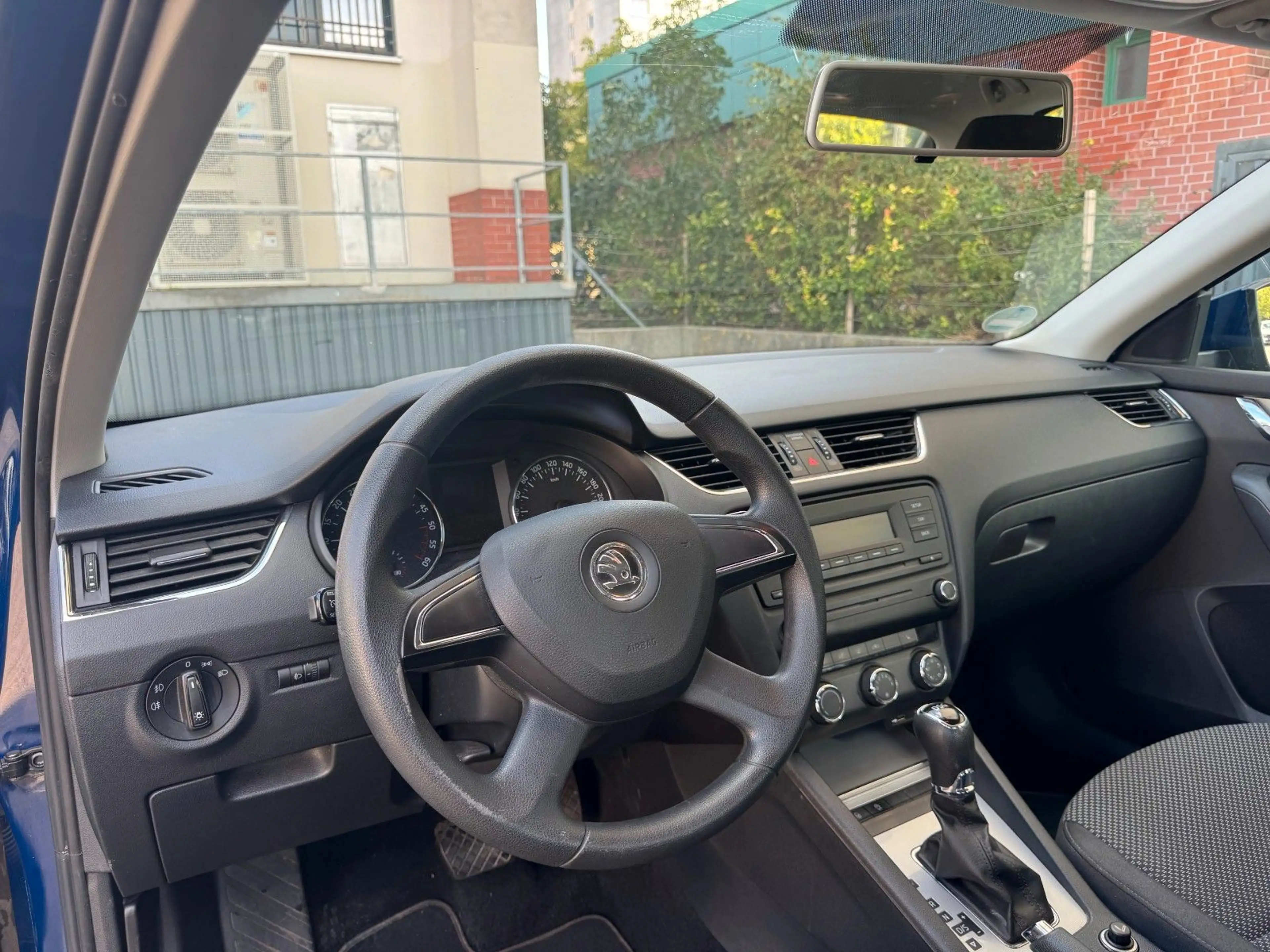 Skoda Octavia Lim. Ambition Automatik PDC — photo 8