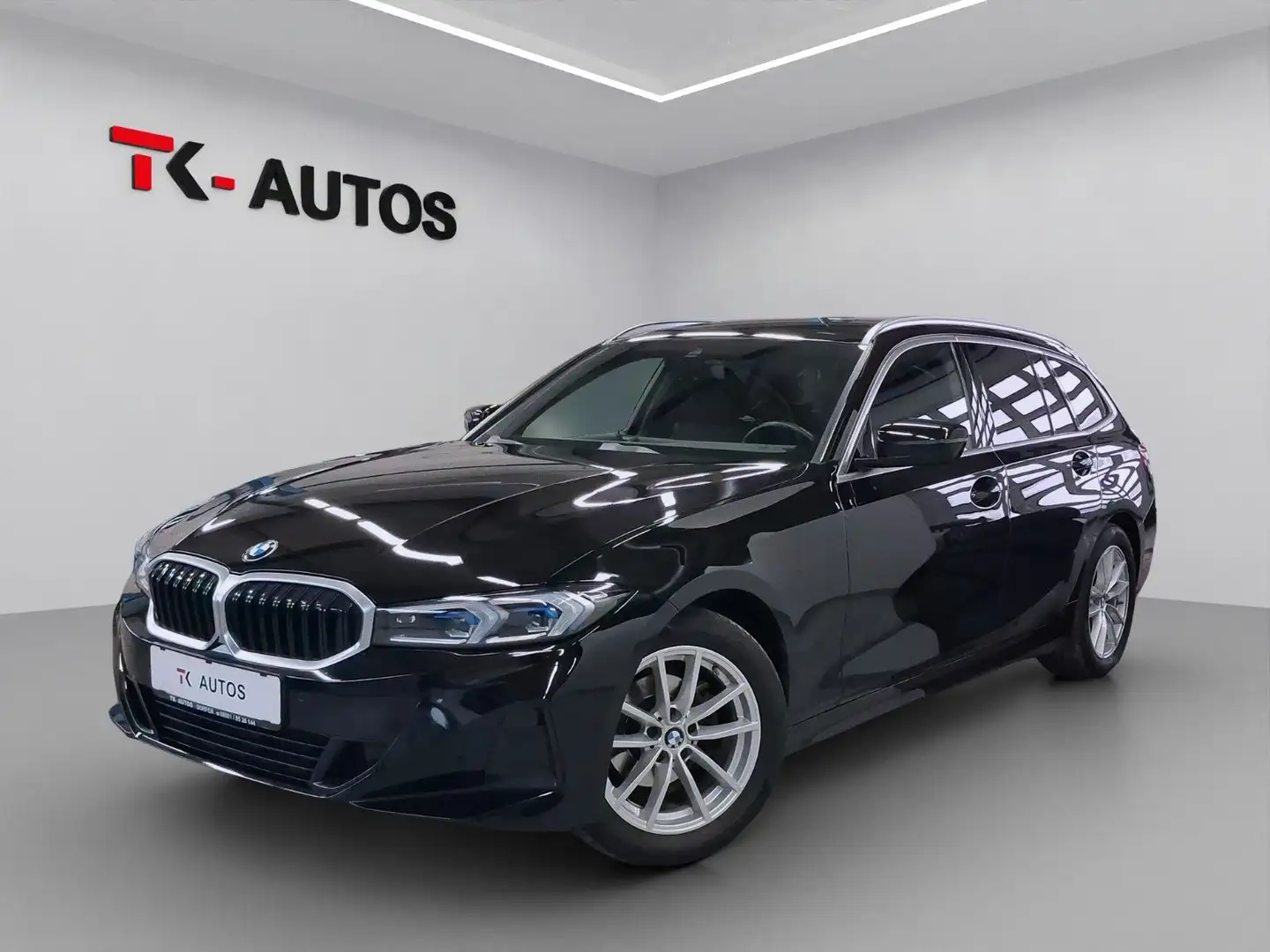 BMW 318 d Touring,1.Hand,Navi,LED,Tempo,Widescreen Noir - 1
