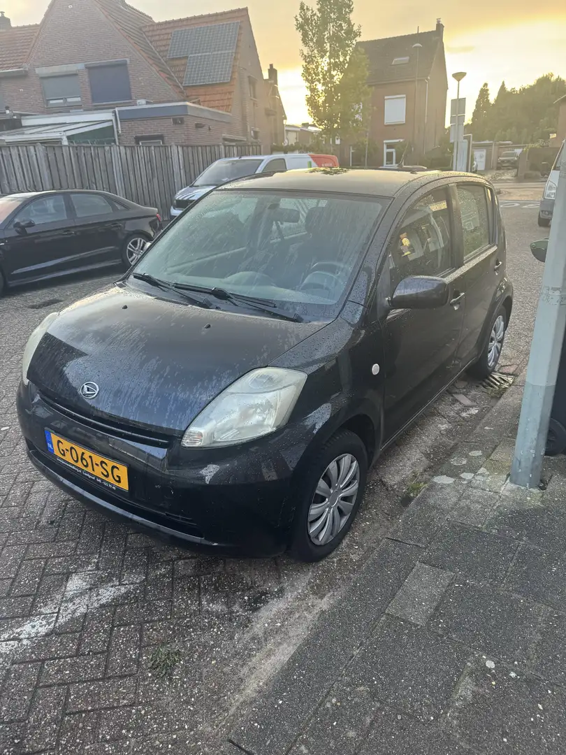 Daihatsu Sirion 1.0-12V Trend Negro - 1