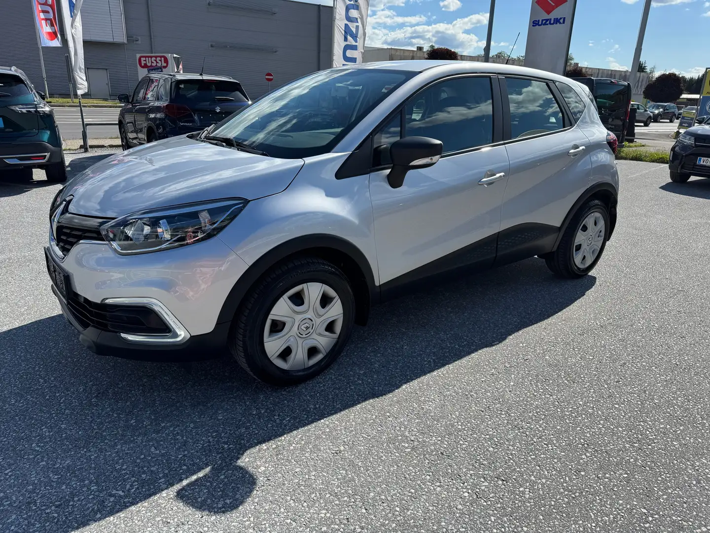Renault Captur Captur ENERGY TCe 90 Life mit AHV Silber - 1