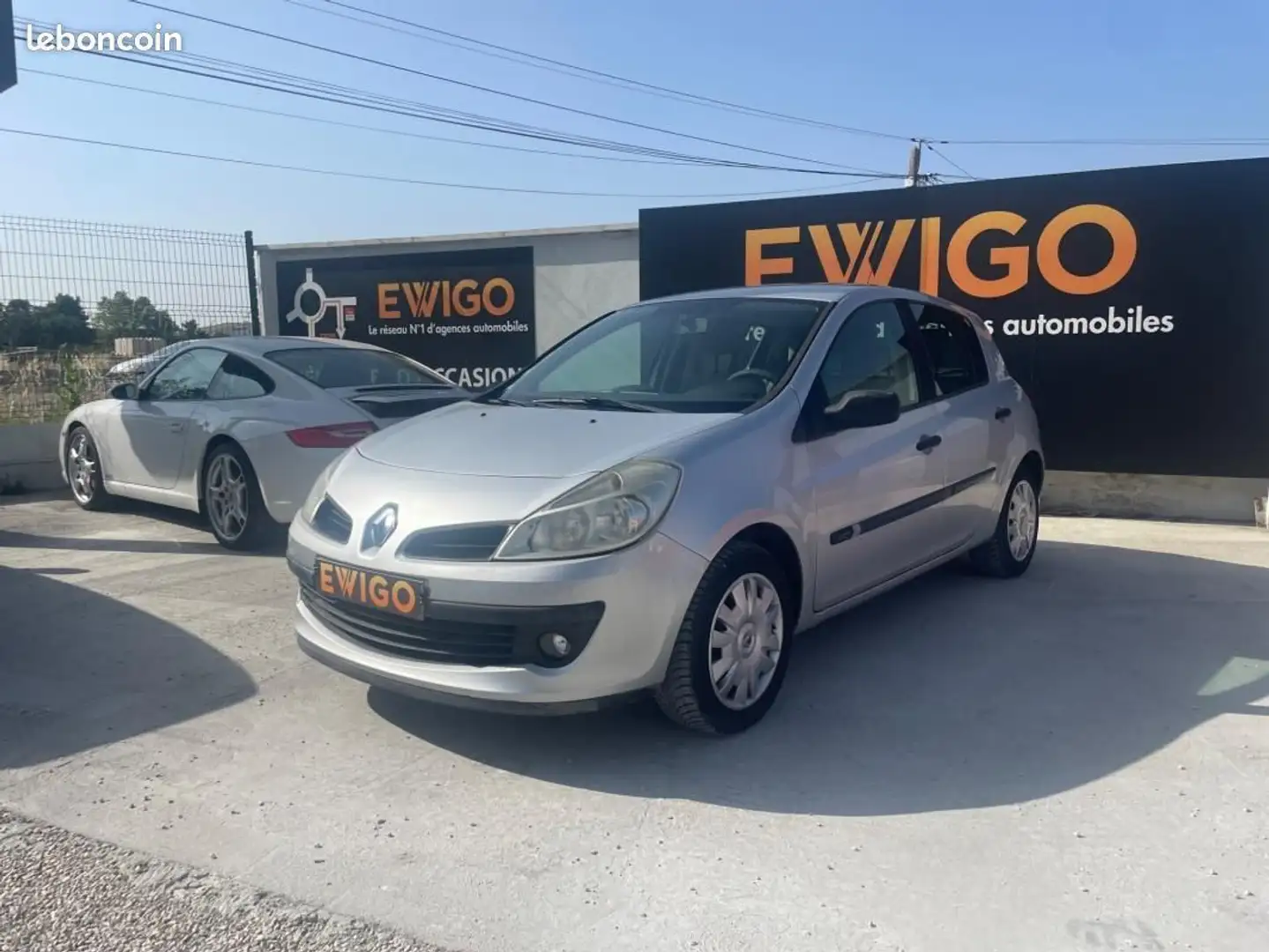 Renault Clio 1.5 DCI 105 CONFORT PACK EXPRESSION CLIM Gris - 1