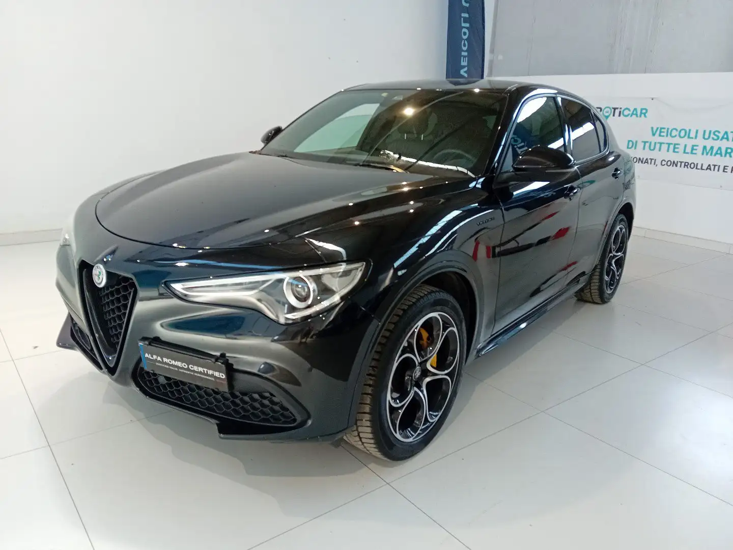 Alfa Romeo Stelvio 2.0 Turbo 280 CV AT8 Q4 Veloce Nero - 1