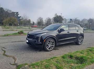 XT4 2.0 t Sport awd auto