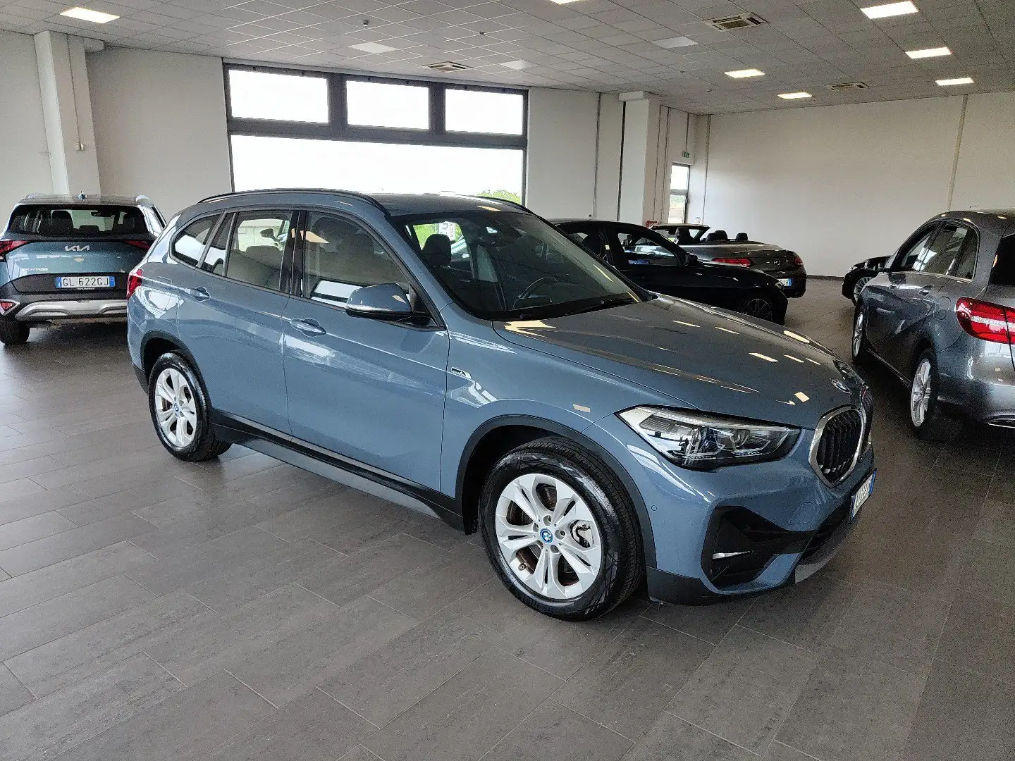 BMW X1 xDrive25e Hybrid Plug In Auto Navi Cruise Fari LED Grigio - 2